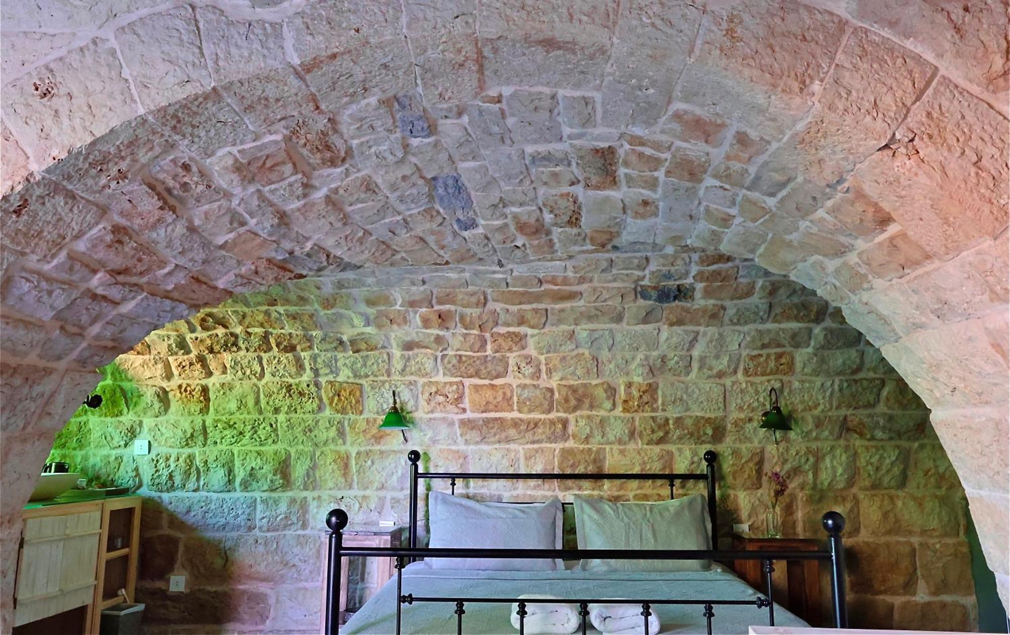 Stone Cellars Hotel Douma Exterior foto